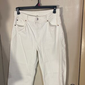 H&M Women's Straight Leg Jeans in Cream